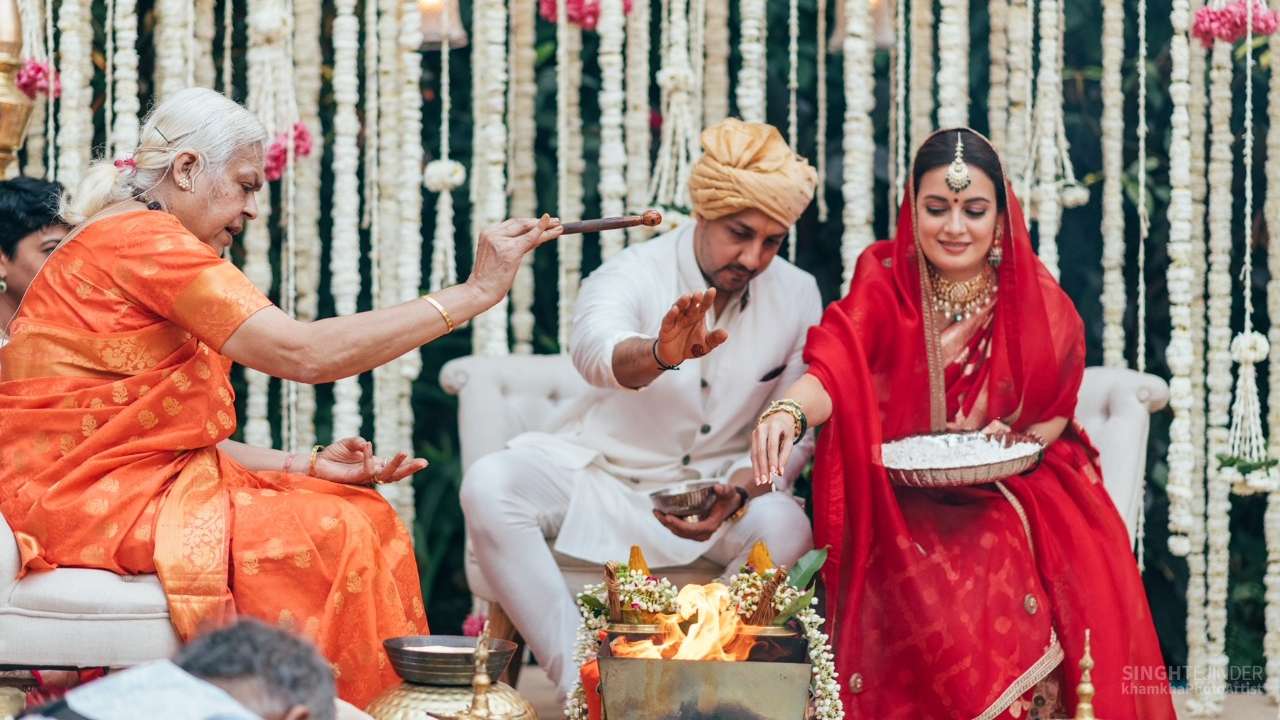 Dia Mirza-Vaibhav Rekhi's wedding solemnised by female priest