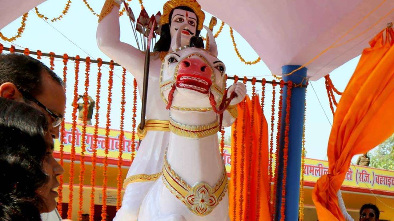 Amit Shah unveiled idol of Maharaja Suheldev 