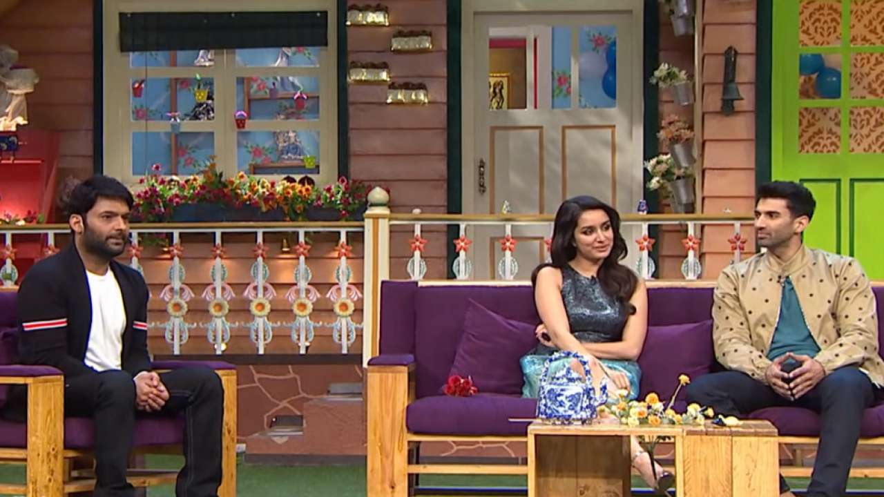 Kapil Sharma gets angry at a fan who demanded a kiss from Shraddha Kapoor on 'The Kapil Sharma Show'