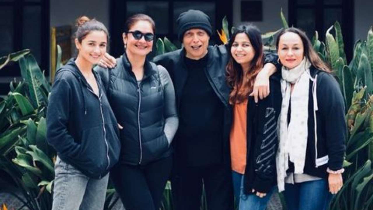 When Pooja Bhatt Opened Up About Hating And Then Accepting Mahesh Bhatt 