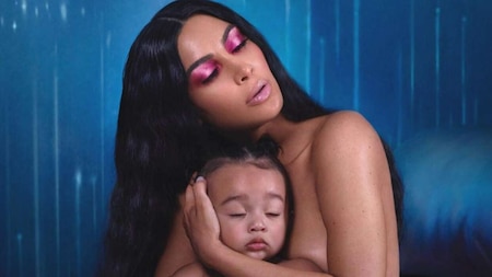 When Kim Kardashian posed with her baby for a beautiful photo