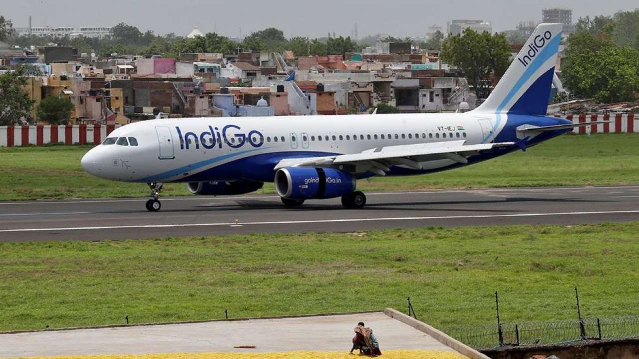 Indian flight makes emergency landing in Karachi after passenger ...