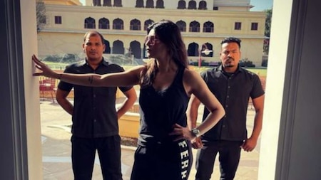 Sushmita Sen begins filming for 'Aarya 2' in Jaipur