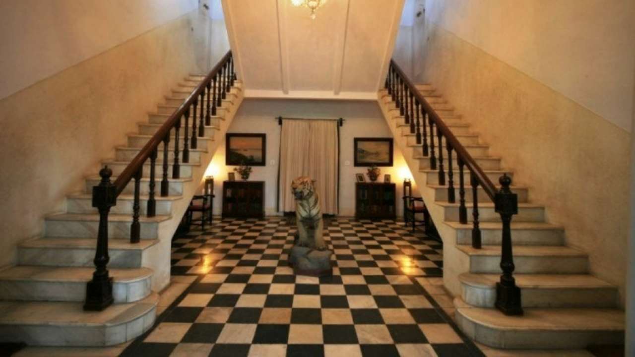 Pataudi Palace - stairway