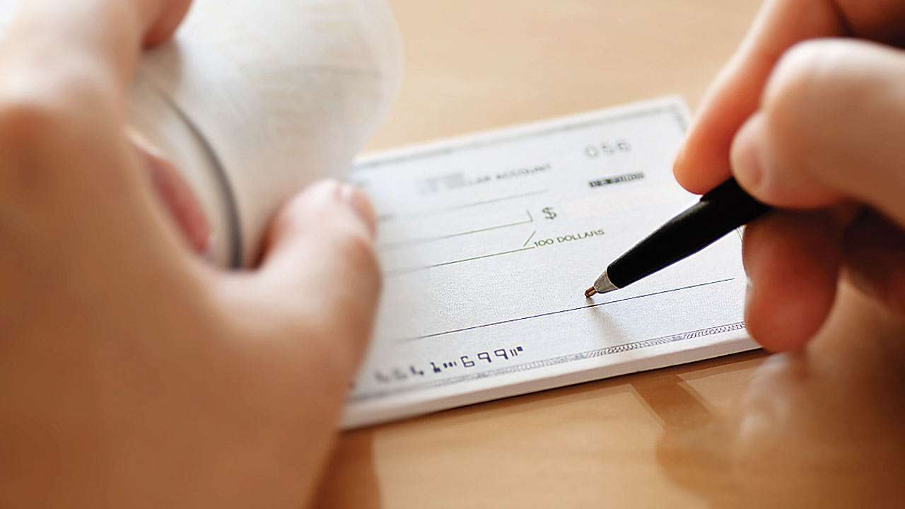 Cheque