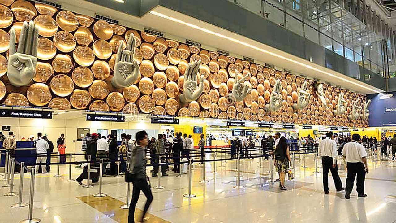 delhi airport terminal 2 lounge list