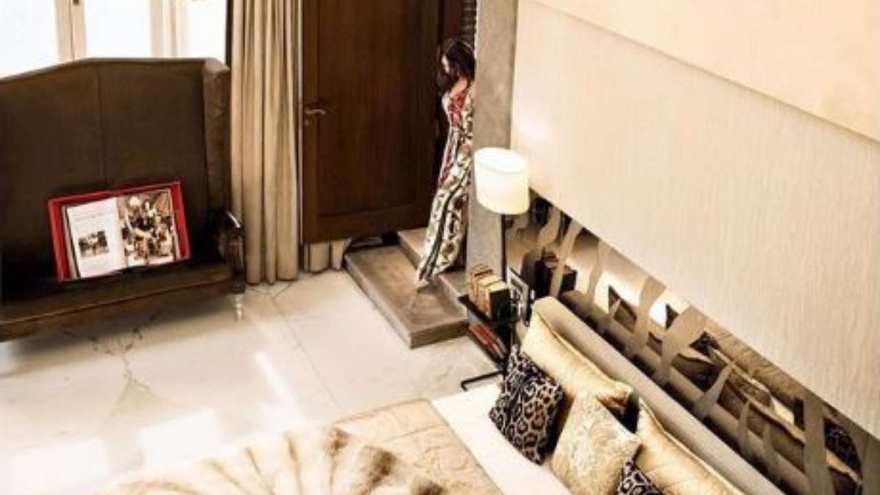 Shah Rukh Khan- Gauri Khan's home Mannat: Master bedroom