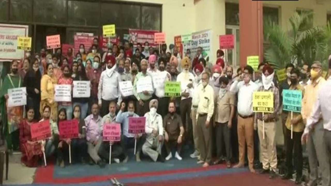 LIC protest