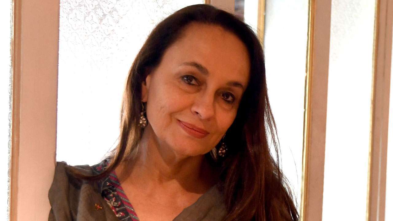 After urging COVID-19 vaccine for actors, Soni Razdan asks why those in 16 to 40 are not getting the dose first