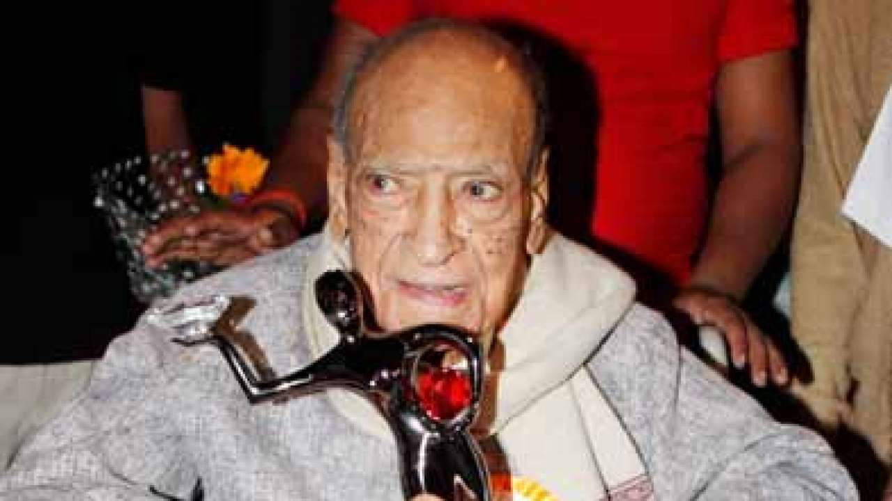 AK Hangal