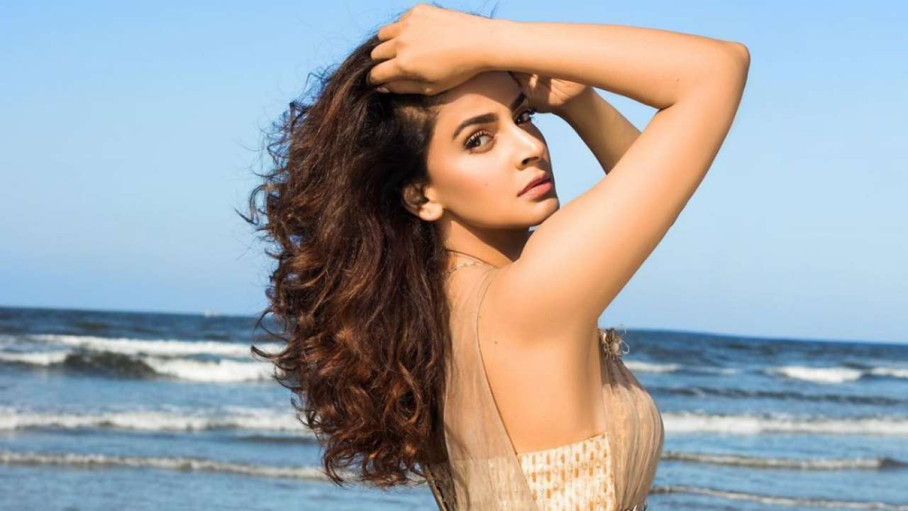 Saba Qamar