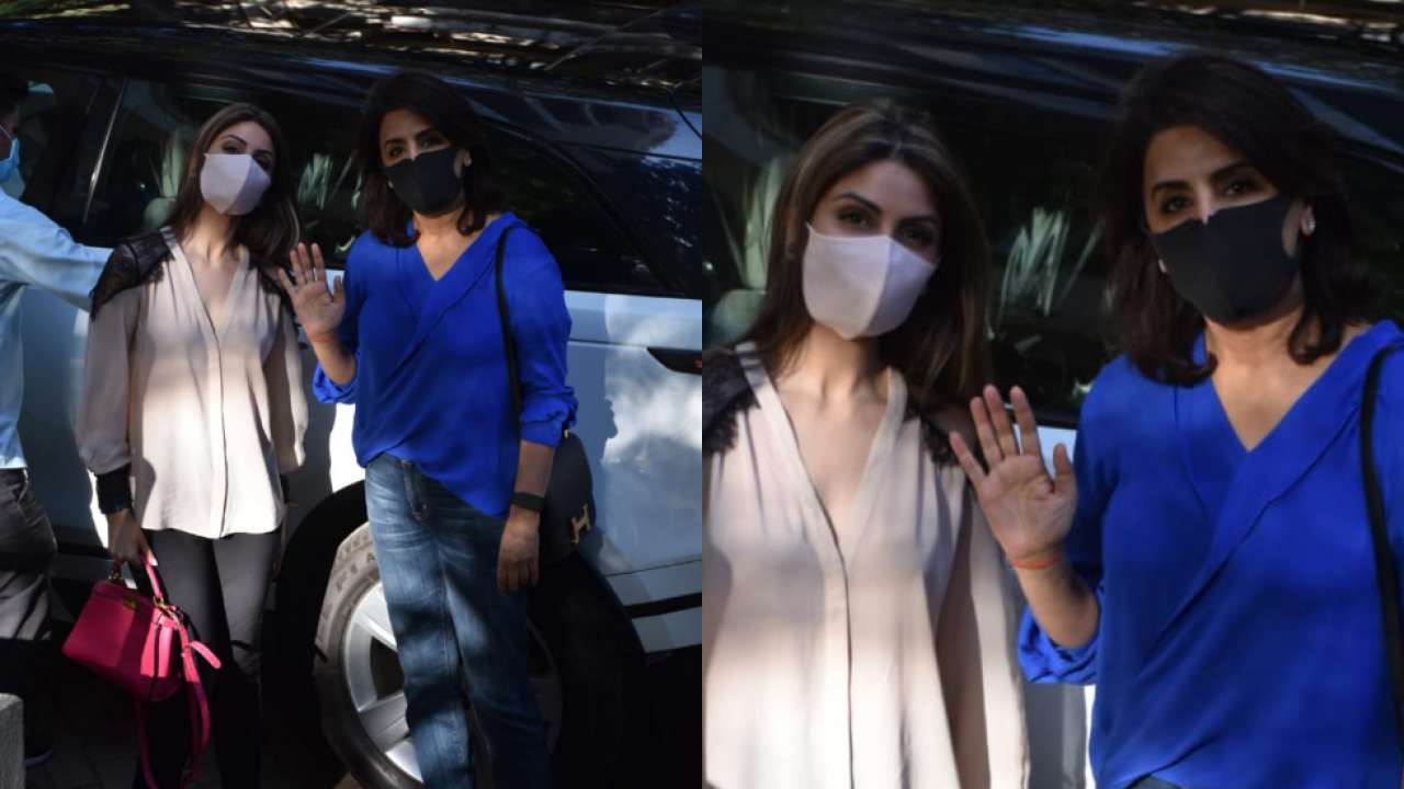 Neetu Kapoor visits Kareena Kapoor Khan's home with daughter Riddhima Kapoor Sahni