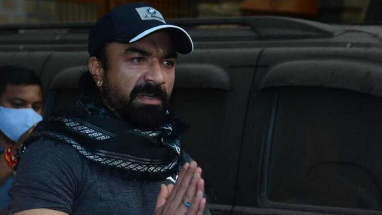 'My Wife Is Using These Pills As Anti-depressants', Says Ajaz Khan ...