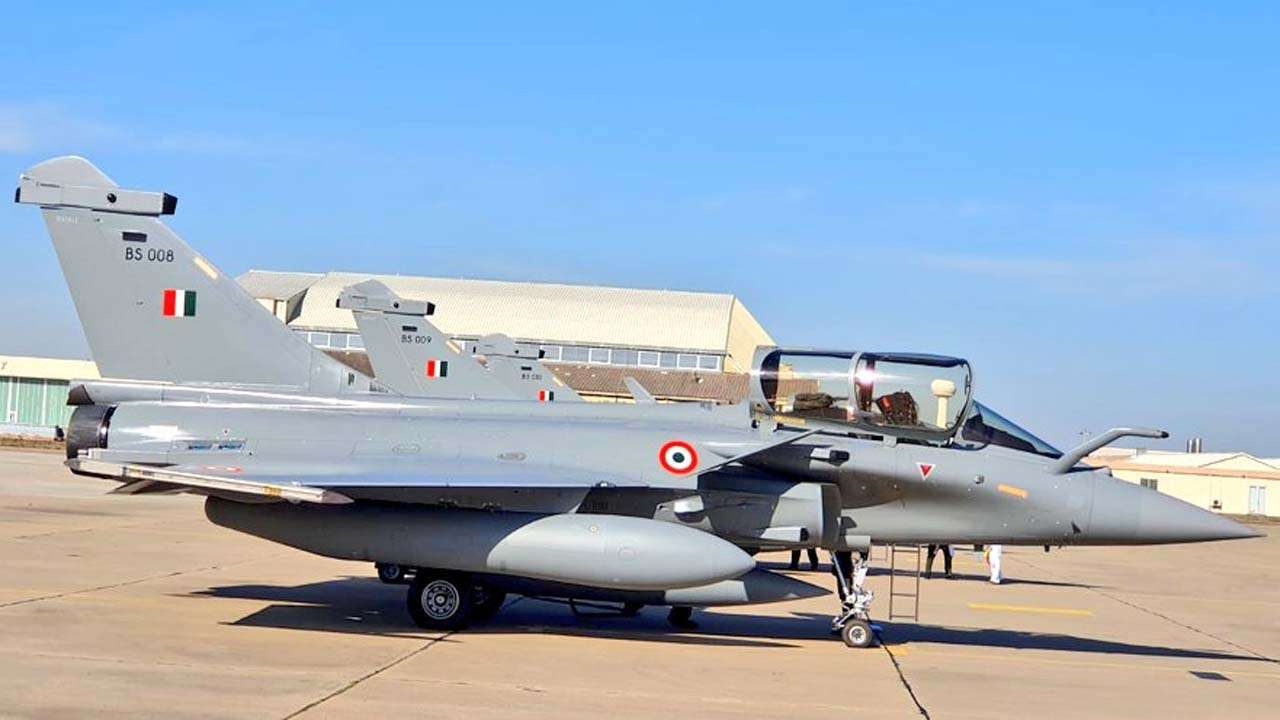 Three more Rafale jets land in India from France covering 7000-km long ...