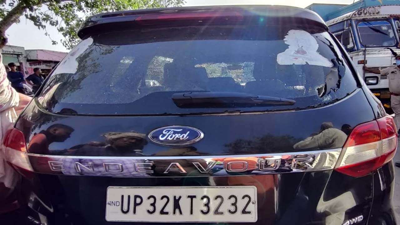 Rakesh Tikait car attacked