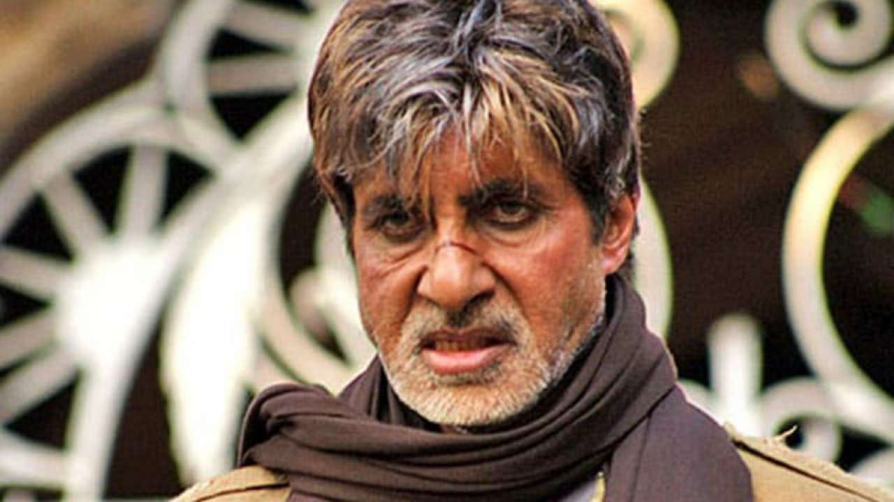 From Amitabh Bachchan to Priyanka Chopra: Actors who regret doing some of  their films