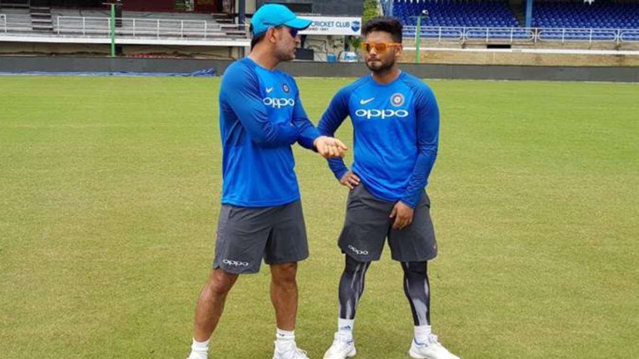 MS Dhoni and Rishabh Pant