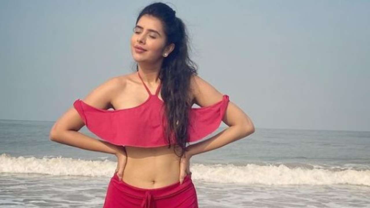 Charu Asopa soaks in the sun
