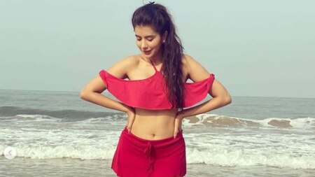 Charu Asopa turns up the heat in red outfit