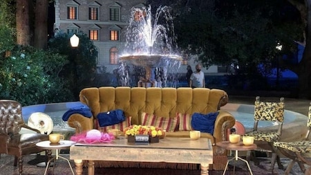 'Friends' Reunion - Couch