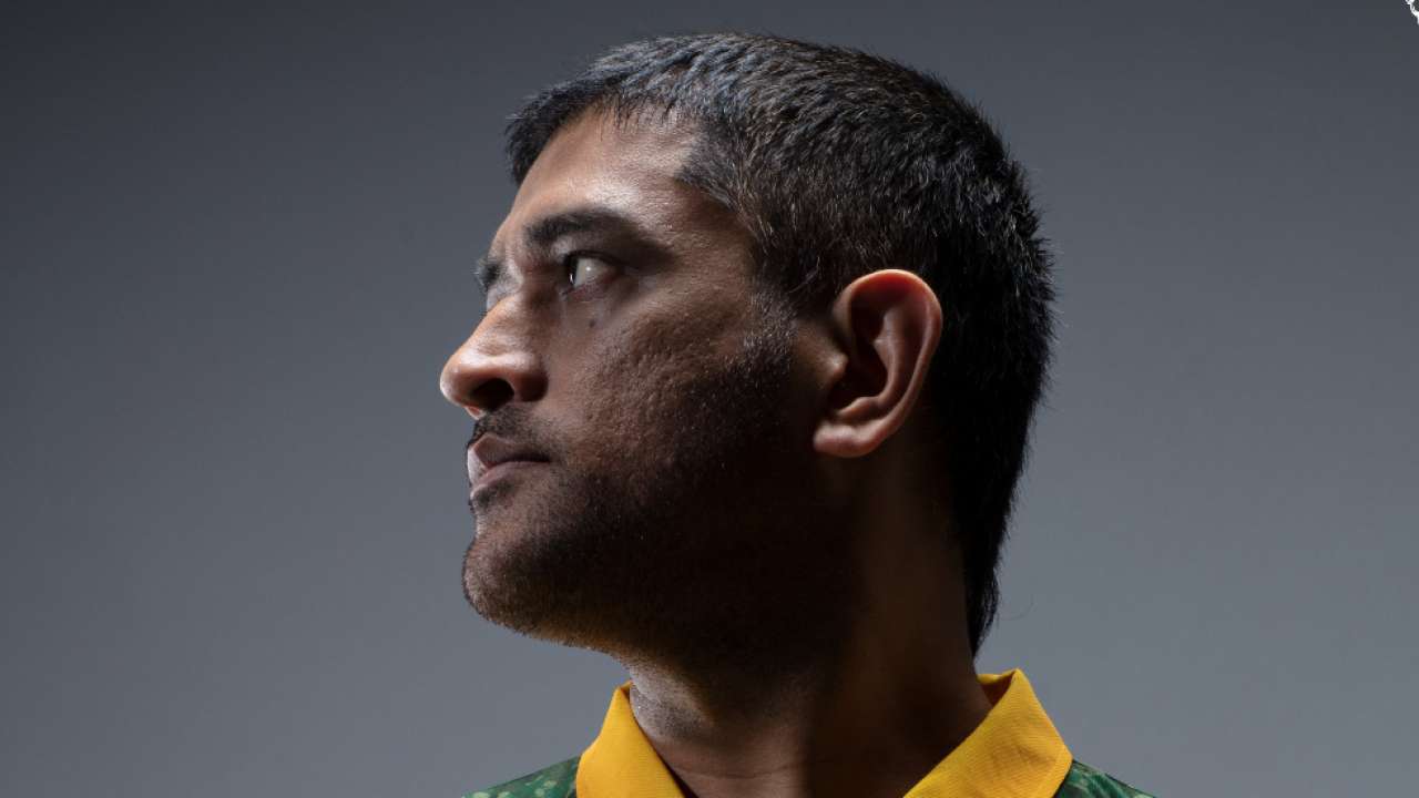 IPL 2021: Fans trend #DhoniReturns as CSK skipper is all set to make on-field comeback after 5 months - Vimarsana News