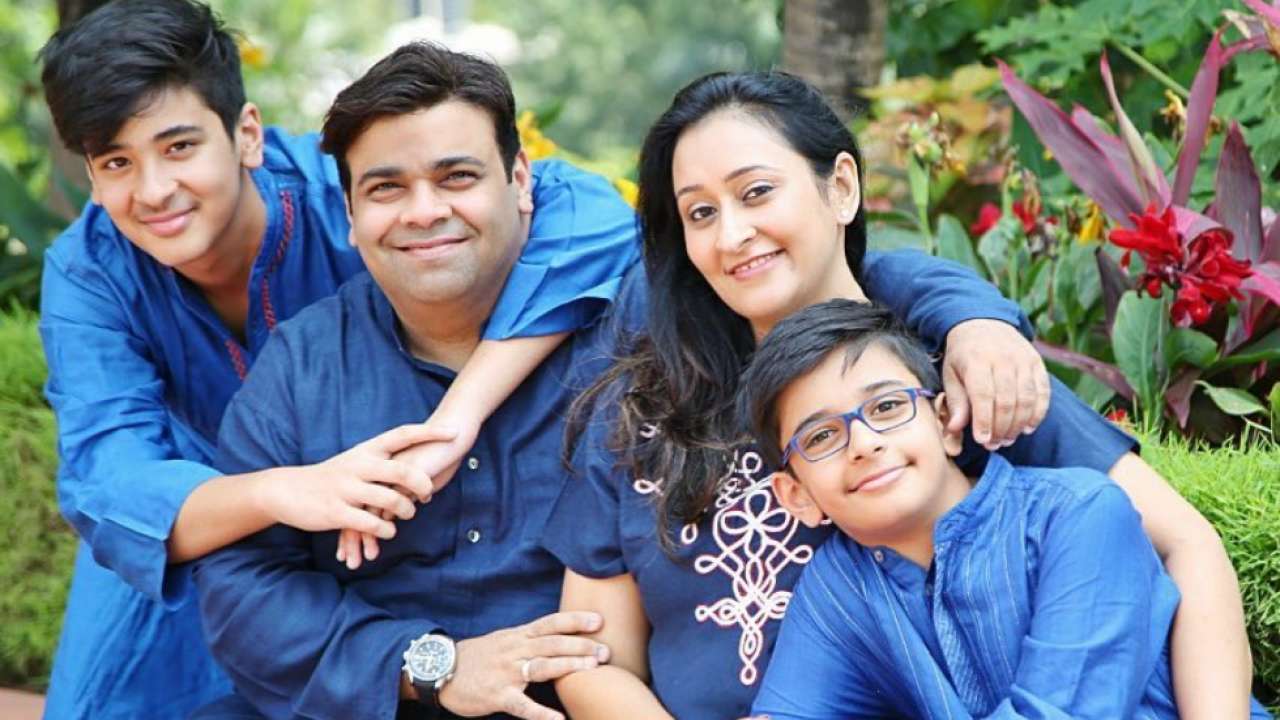 Kiku Sharda and Priyanka Sharda's family moment