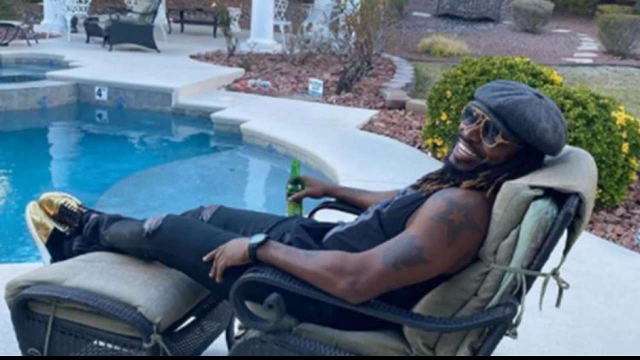 Chris Gayle - Balcony