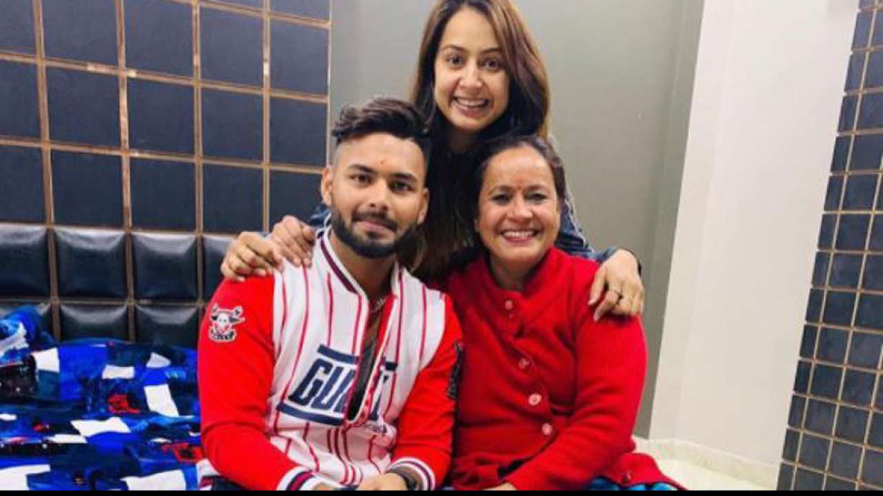 Inside Pics Of Delhi Capitals’ Captain Rishabh Pant’s Home With Stylish ...