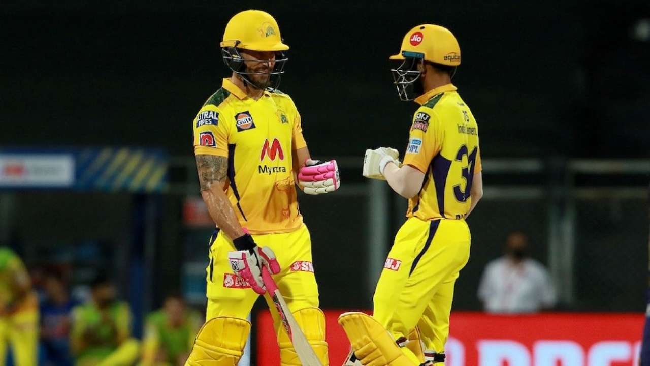 IPL 2021: Faf du Plessis' special, Ruturaj Gaikwad's return to form help  CSK pile on 220 runs vs KKR