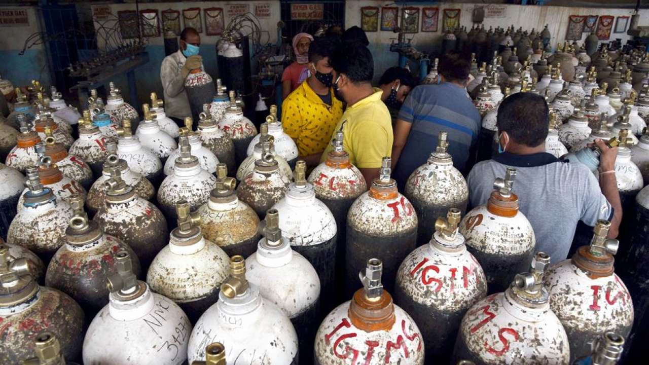 Oxygen cylinder