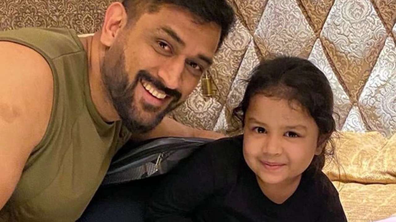 IPL 2021: Mahendra Singh Dhoni's pictures with daughter Ziva go ...