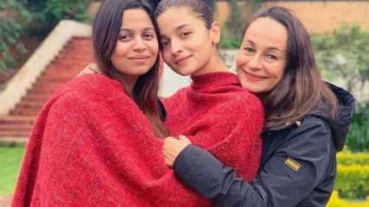 Soni Razdan - Alia Bhatt, Shaheen Bhatt