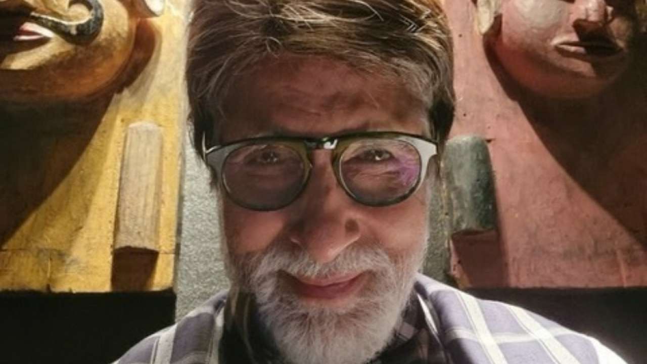 Amitabh Bachchan arranged ventilators to the BMC and municipal hospitals in Mumbai