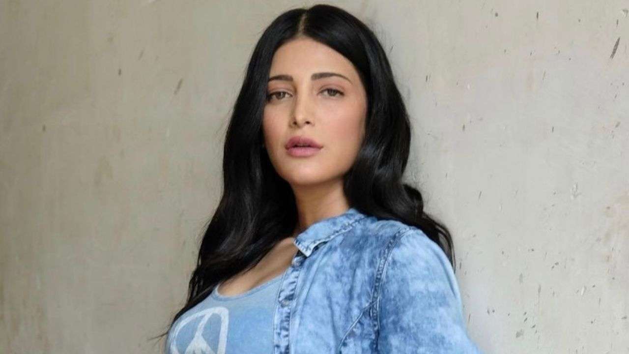 Don&#39;t have daddy, mommy helping me&#39;: Shruti Haasan on paying her own bills,  living independently