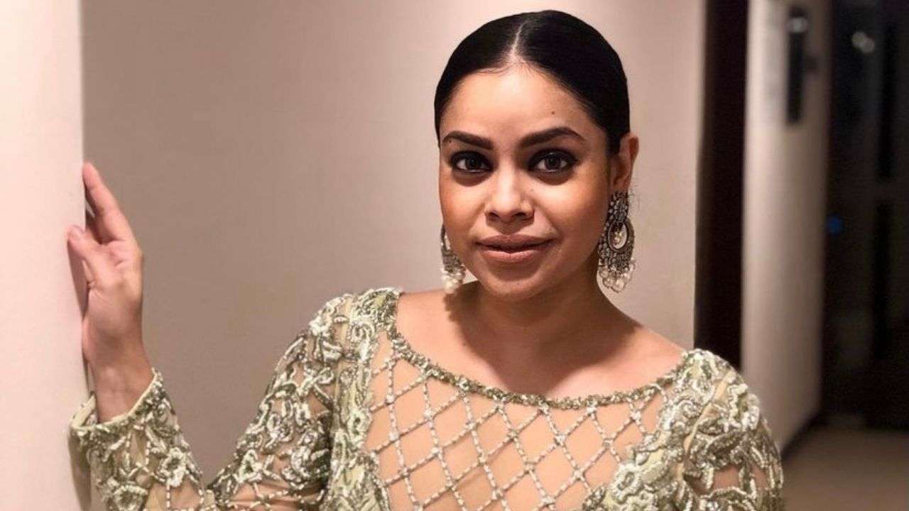 Kapil Shrma Show Sarla Sex Video - The Kapil Sharma Show' star Sumona Chakravarti shares health update after  Endometriosis diagnosis: What is the disorder