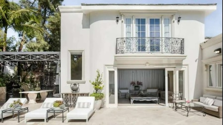 Shah Rukh Khan's Los Angeles home - The Beverly Hills Luxury Chateau