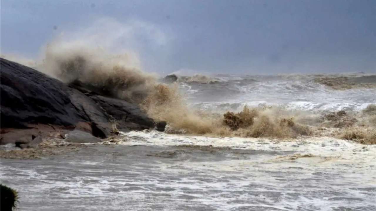 Cyclone Tauktae Aftermath In Pictures: 19 Killed, 'worst Is Over,' Says ...