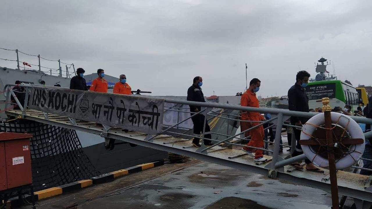 26 Dead, 49 Missing After Barge Sinks Into Arabian Sea Due To Cyclone ...