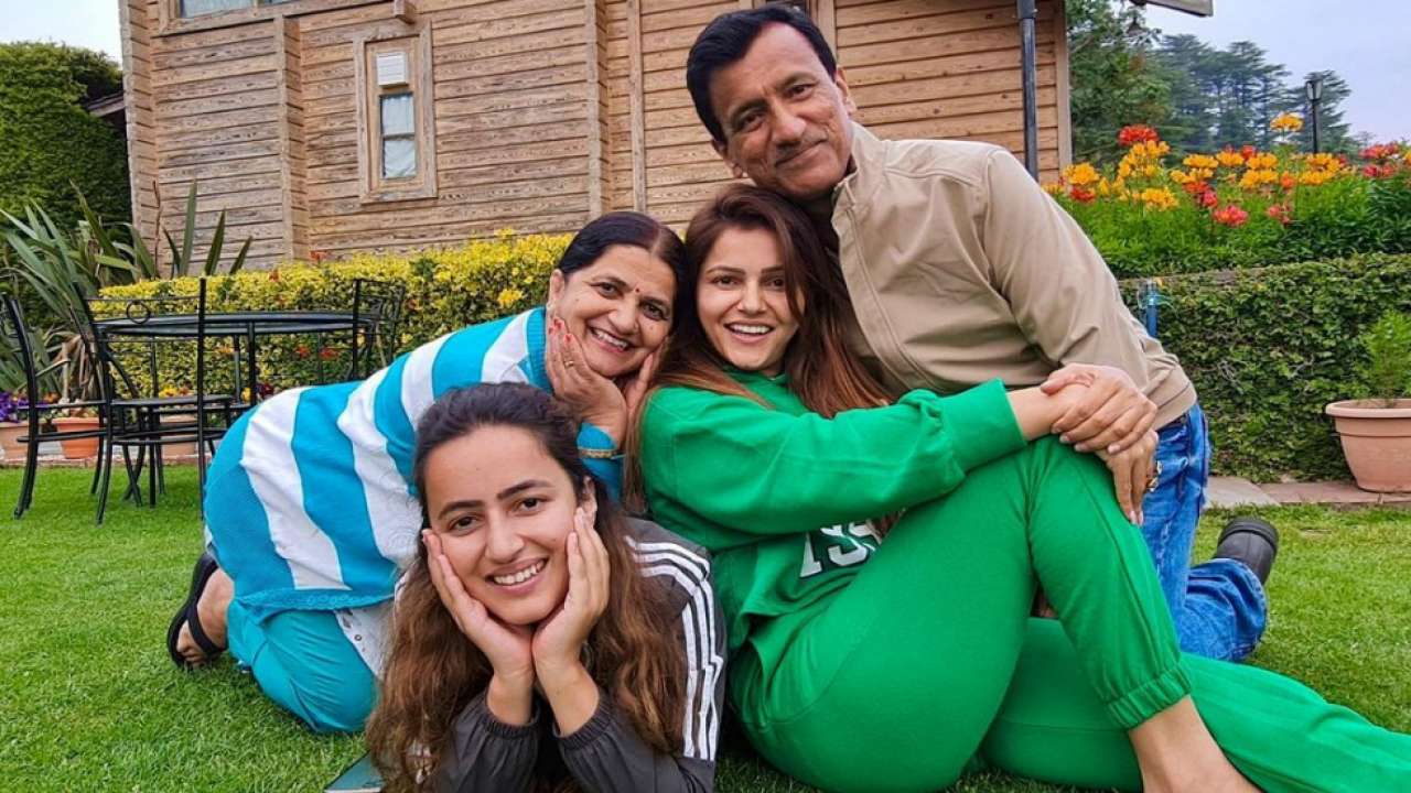 Rubina Dilaik, Jyotika Dilaik