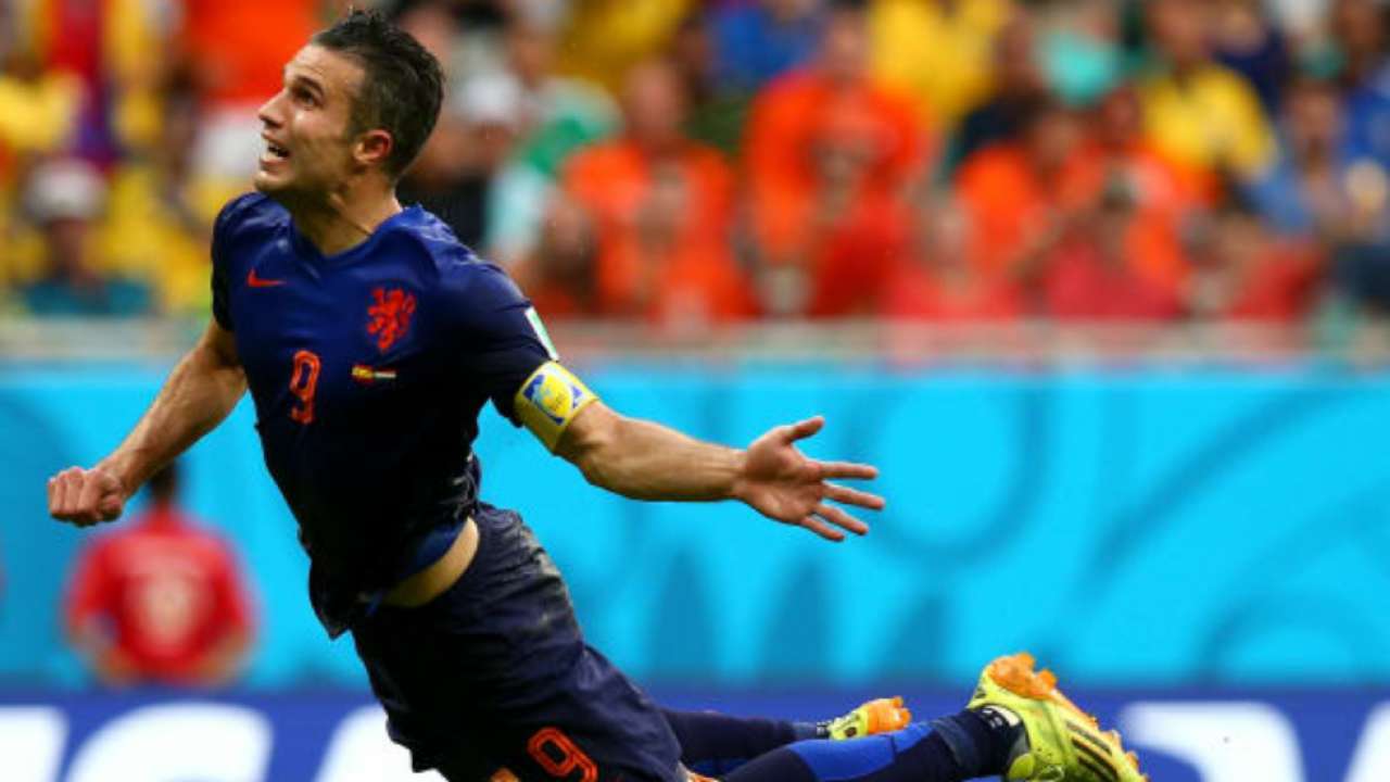 Van Persie's flying header