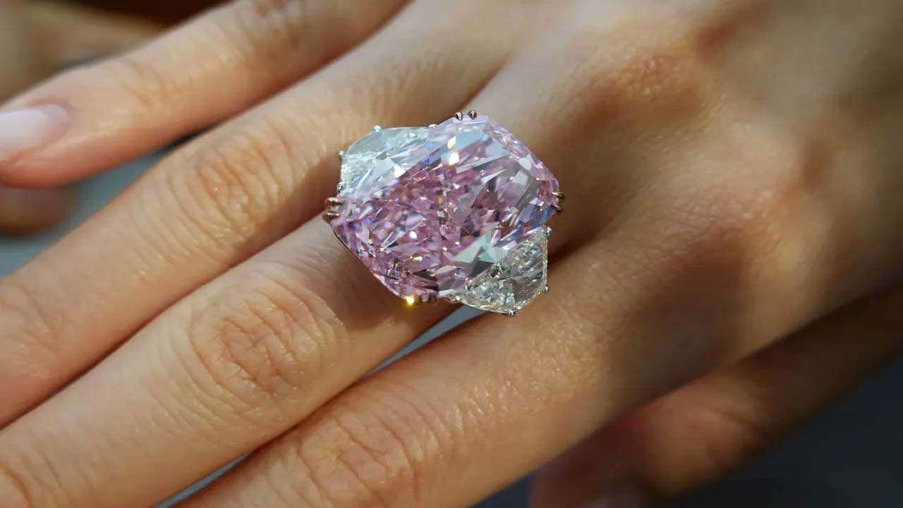 The world's rarest, biggest and most expensive diamonds