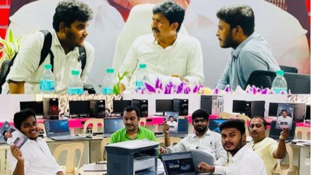 Comprehending the current situation profoundly and Umesh constantly puts an effort to help the people in every possible way.