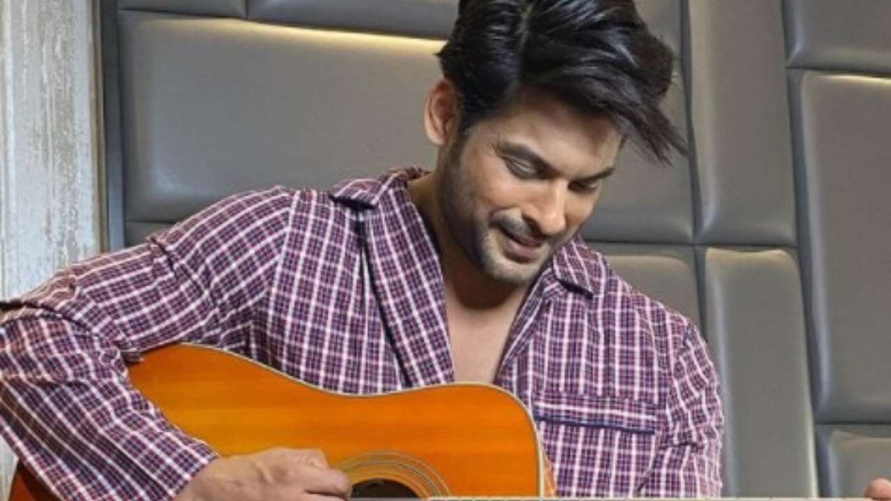 Inside &#39;Broken But Beautiful 3&#39; star Sidharth Shukla&#39;s home: Room for  trophies, balcony with view of Mumbai skyline