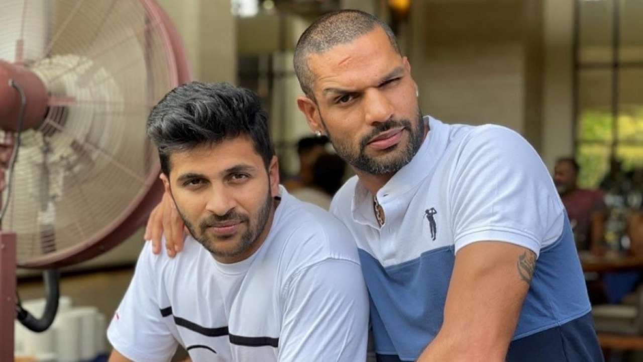 'Gabbar' Shikhar Dhawan posts picture with Shardul 'Thakur', Kedar Jadhav has an epic response