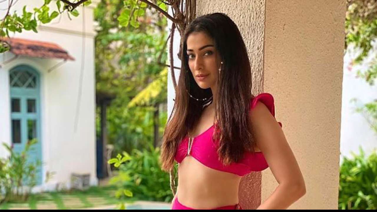 Meet Mahendra Singh Dhoni S Ex Girlfriend Raai Laxmi Whose Photos Are Going Viral On Social Media