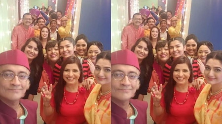 Sonalika Joshi aka 'Taarak Mehta Ka Ooltah Chashmah's Madhavi Atmaram Bhide's selfie with on-screen family