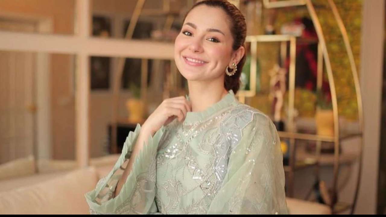 Hania Amir Xnxx - Actress breaks down in tears after facing sexual harassment during  Instagram live session