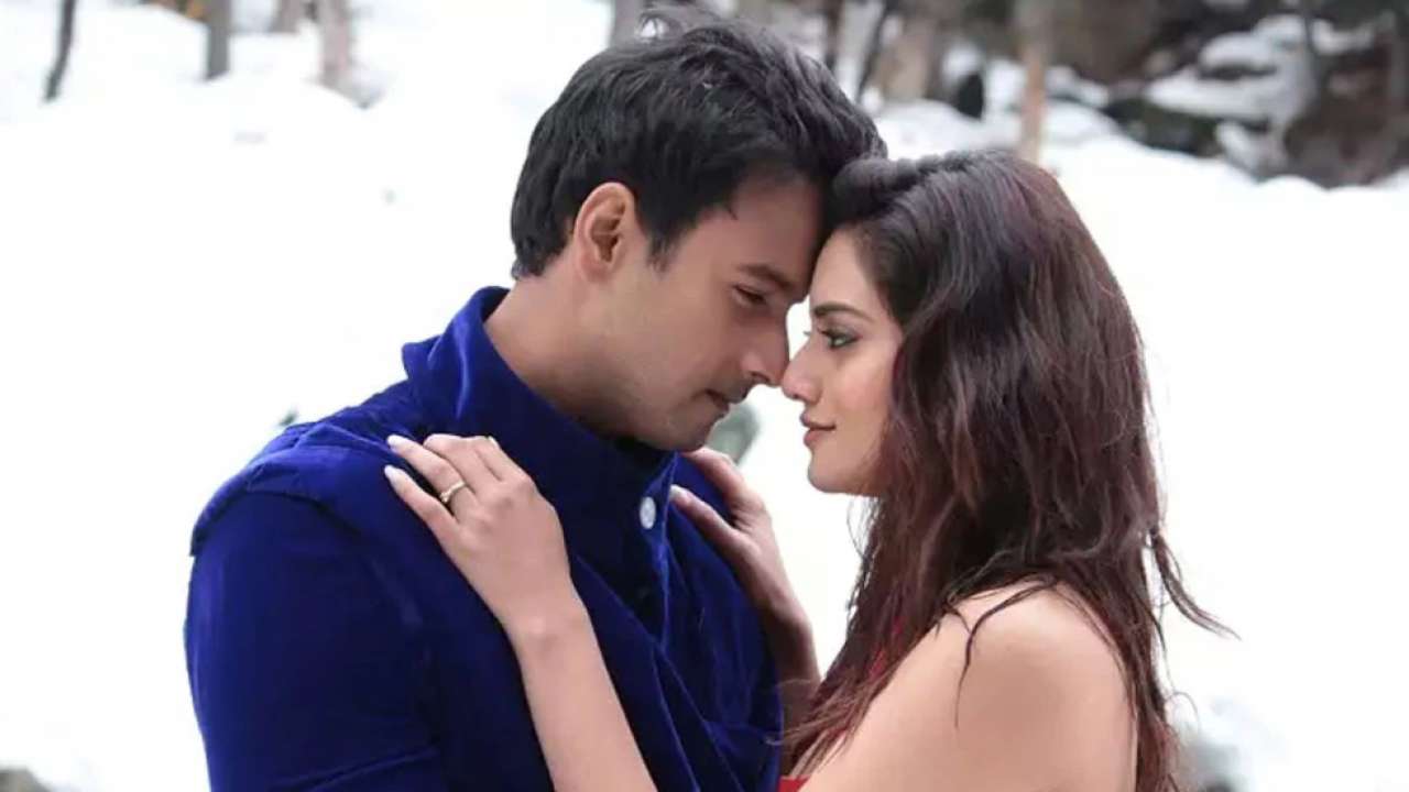 Is Yash Dasgupta the reason behind Nusrat Jahan and Nikhil Jain's split?