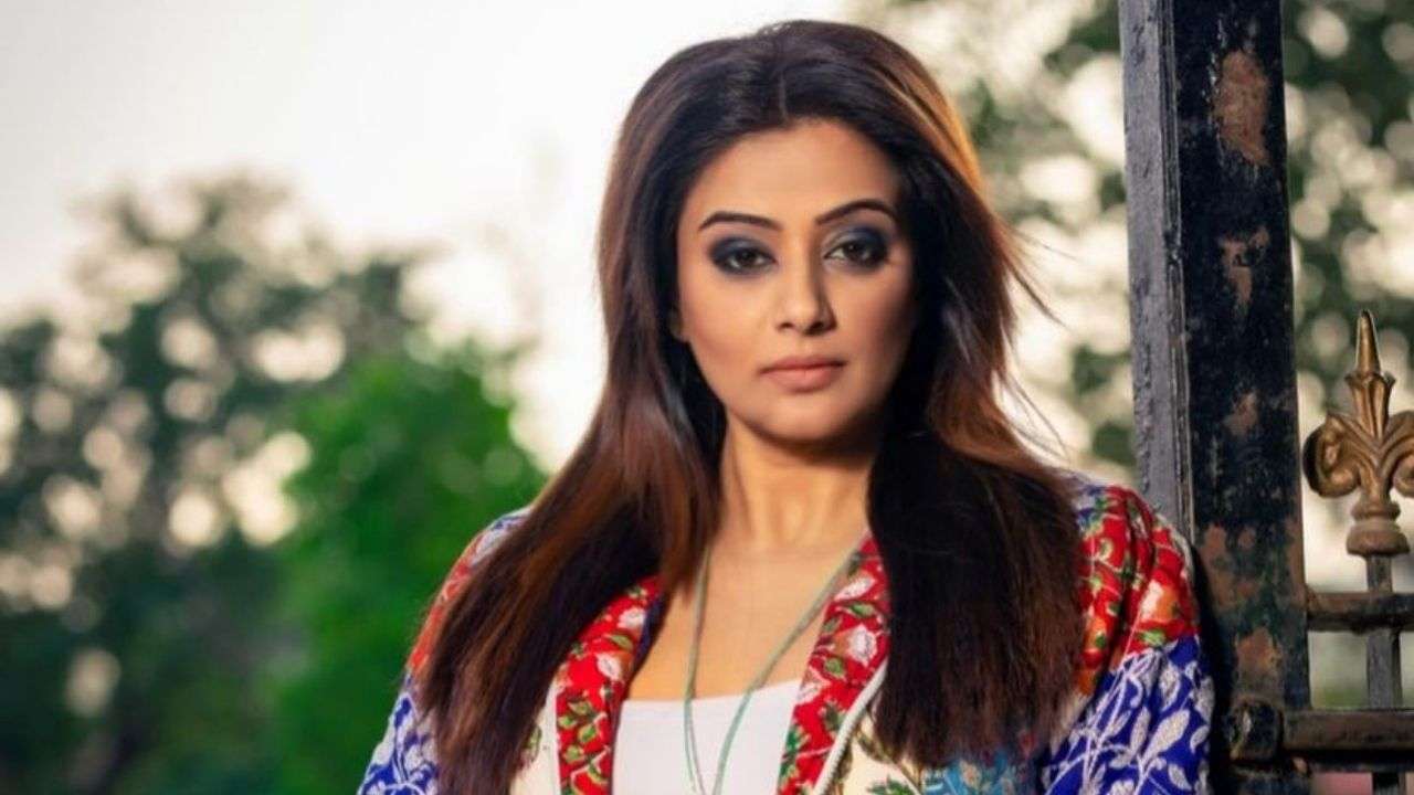 Pirya Roy Xxx Sax Video - Meet 'The Family Man' star Priyamani, Vidya Balan's cousin who has worked  with Shah Rukh Khan, Abhishek Bachchan