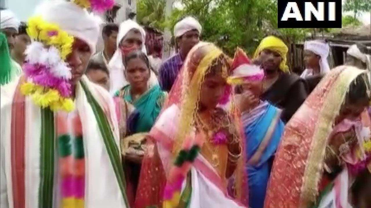 Viral Telangana Man Marries Two Women In Same Mandap Read Full Story